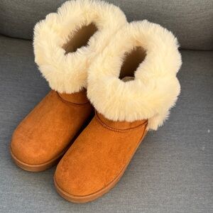 Paulina Chestnut Faux Fur Trim Winter Boots - Ankle Booties for Women Size 5.5